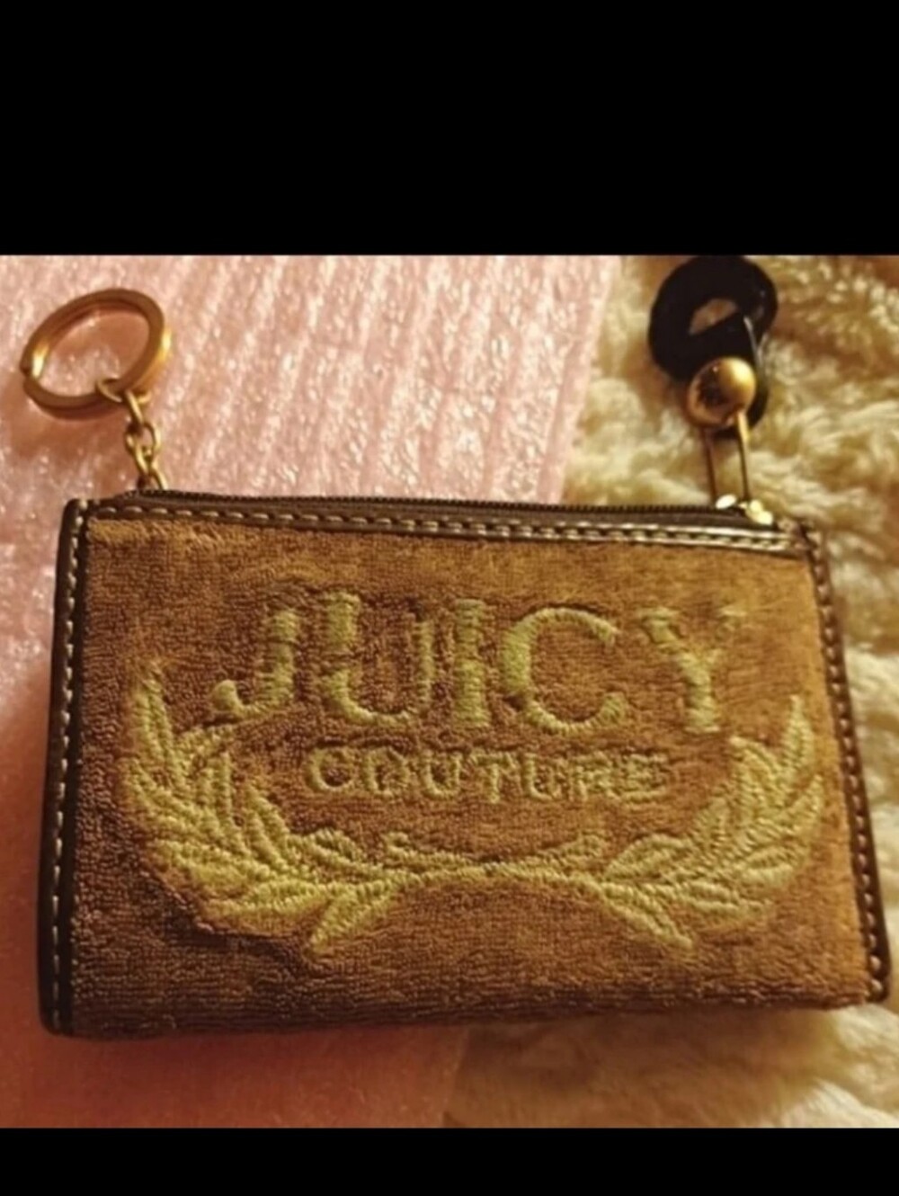 Rare Juicy Couture Y2k Tan Velour Gold Brass Key Chain Wallet